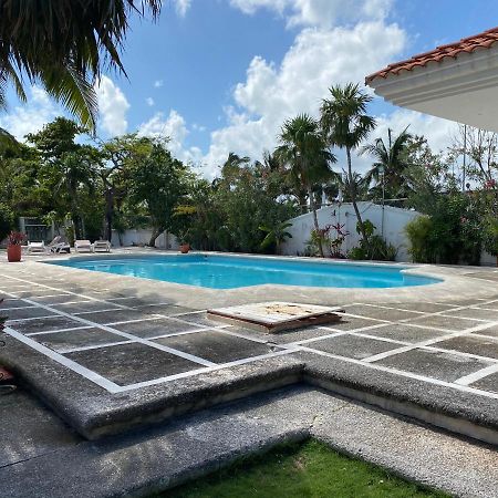Casa Blanca ZH Kukulkán Mall Cancún Esterno foto