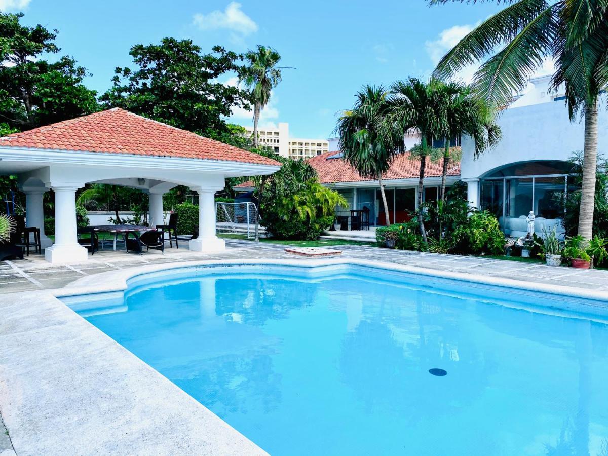 Casa Blanca ZH Kukulkán Mall Cancún Esterno foto