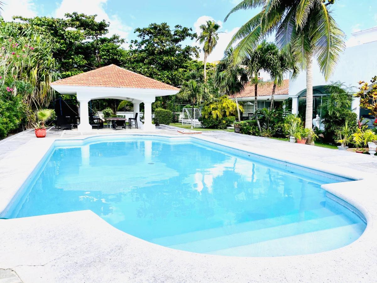 Casa Blanca ZH Kukulkán Mall Cancún Esterno foto